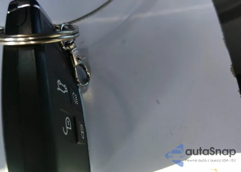 2021 Land Rover Range Rover Sport Svr/Svr Carbon Edition from USA, damaged, VIN SALWZ2RE2MA765097